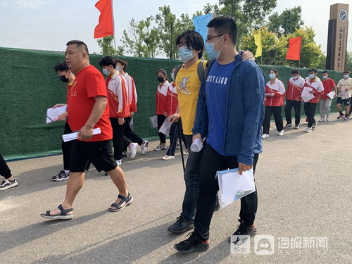 现场直击 2021年招远成人高考拉开帷幕，2480名考生奔赴考场